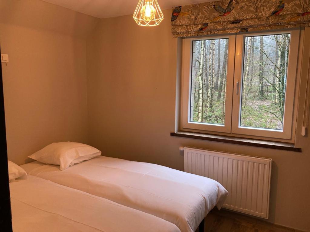 Au Bois De Rosee Florennes Екстер'єр фото